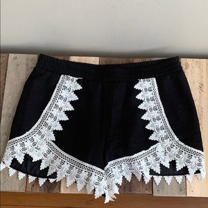 Women’s Forever 21 Short